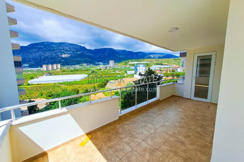 Приобрести Просторная трехкомнатная квартира с видом на море и горы в районе Махмутлар, Алания  23 