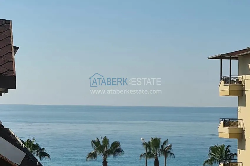 Приобрести Двухэтажная квартира с мебелью и сауной в центре Алании на первой береговой - район пляжа Клеопатра. Недвижимость под ВНЖ 25 