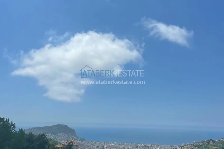 Продажа земли с разрешением на строительство в Алании, район Бекташ 3