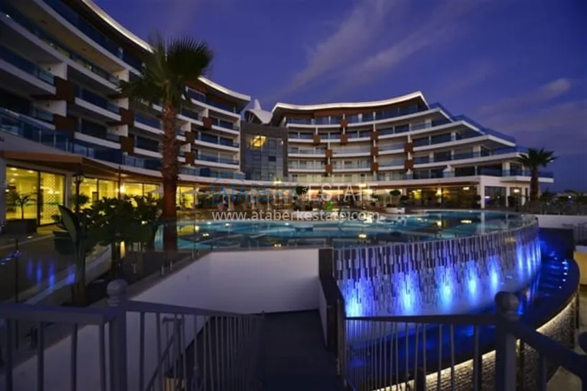 Просторная двухкомнатная квартира с панорамным видом на море напрямую от владельца в Алании - район Конаклы 2