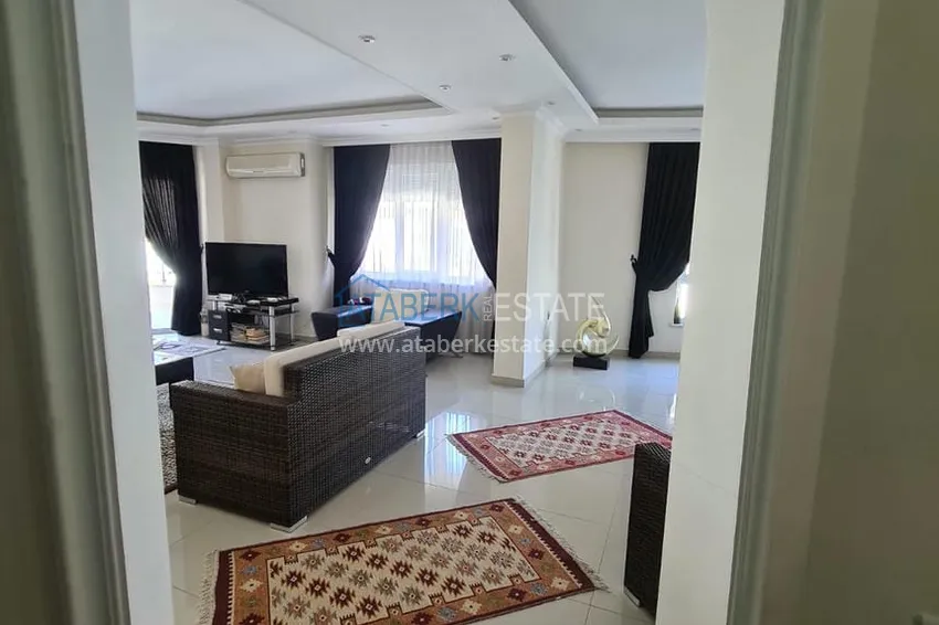 Приобрести Двухэтажная квартира с мебелью и сауной в центре Алании на первой береговой - район пляжа Клеопатра. Недвижимость под ВНЖ 5 