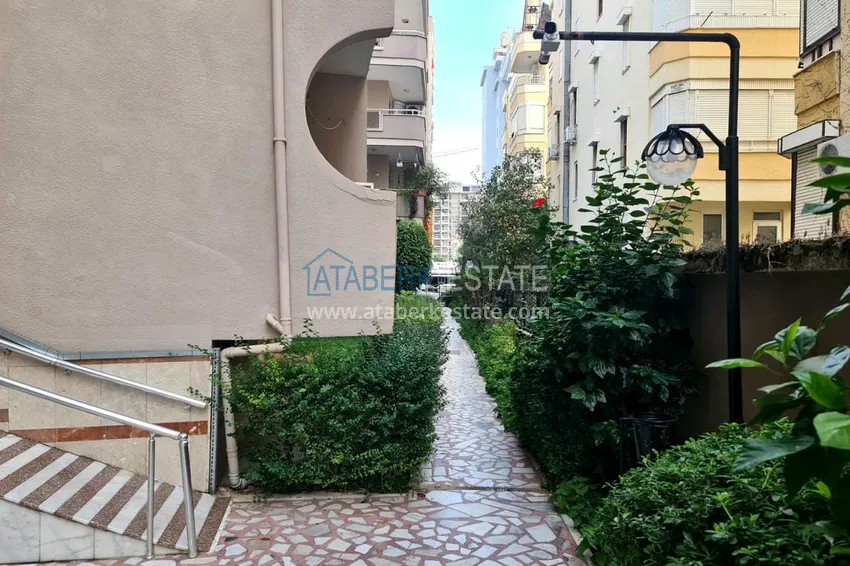 Трехкомнатная меблированная квартира в Махмутларе - вторая береговая линия от моря 4 