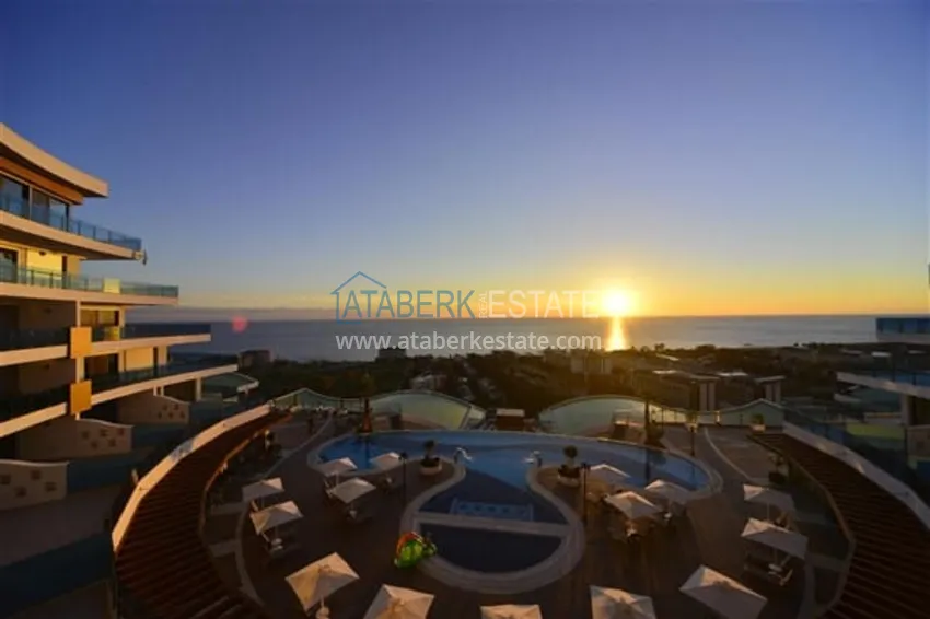 Квартира сегмента премиум в резиденции с концепцией отеля 5 звезд – Конаклы, Алания 1 