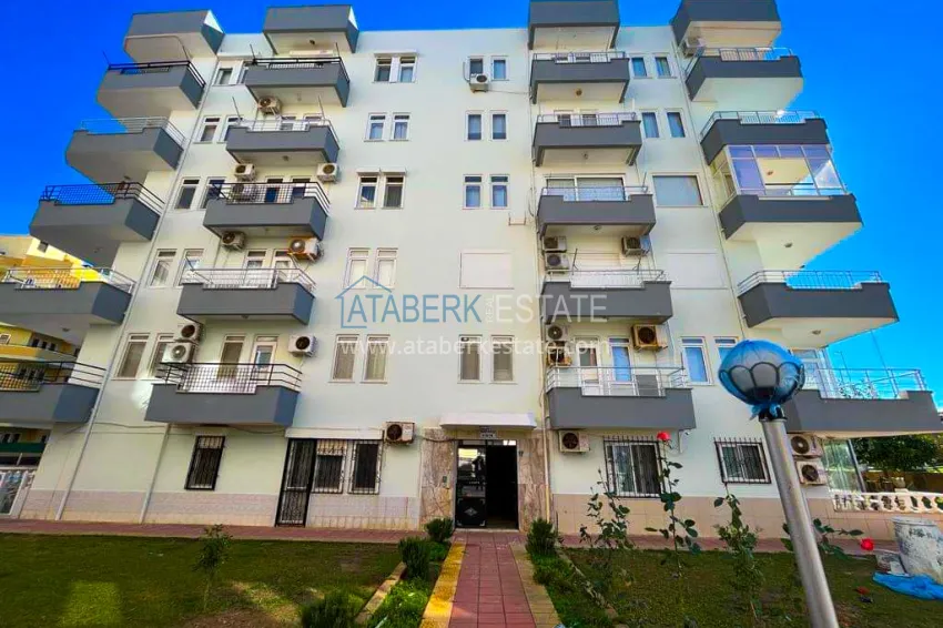 Трехкомнатная квартира на первой береговой линии в Алании, район  Махмутлар  4 