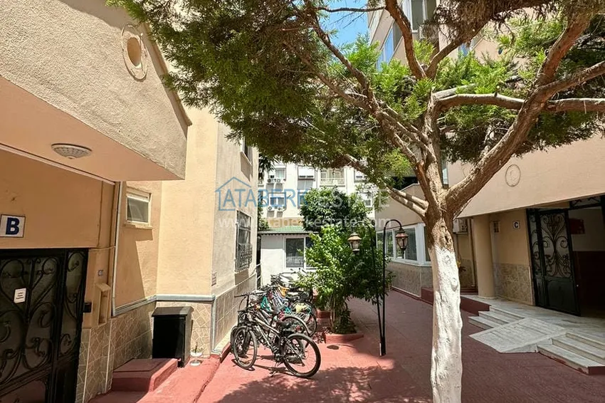 Трехкомнатная квартира в уютном комплексе с бассейном в 300 метрах от моря 6