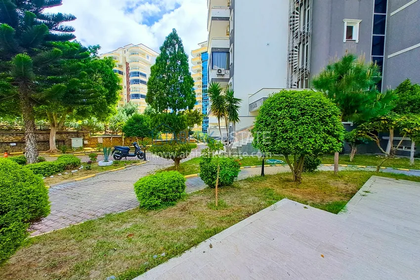 Просторная трехкомнатная квартира с видом на море и горы в районе Махмутлар, Алания  8 