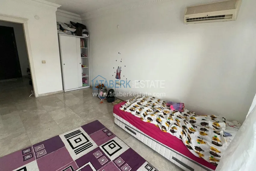 Приобрести Недвижимость под ВНЖ. Трехкомнатная квартира с мебелью в Оба - район ТЦ Аланиум 7 