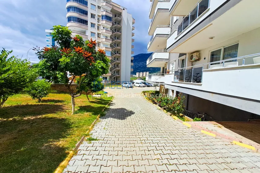 Просторная трехкомнатная квартира с видом на море и горы в районе Махмутлар, Алания  9 