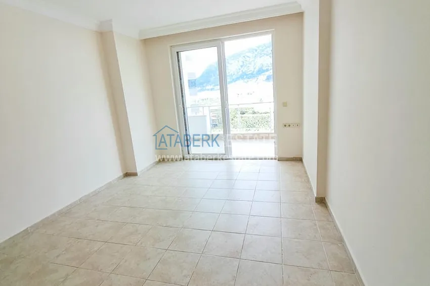 Приобрести Просторная трехкомнатная квартира с видом на море и горы в районе Махмутлар, Алания  8 