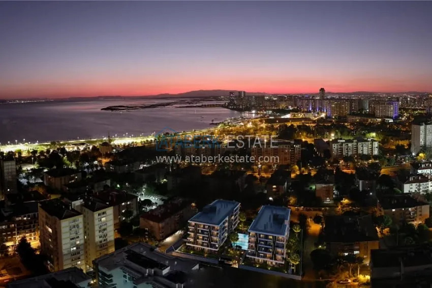 Инвестиционная недвижимость в строящемся жилом комплексе в Измире – район Каршияке, Бостанлы 9 