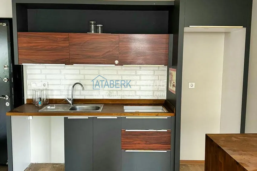 Приобрести Квартира 1+1 в малоэтажном жилом комплексе городского типа Мезитли-Мерсин 10 