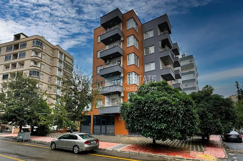 Квартира 1+1 в малоэтажном жилом комплексе городского типа Мезитли-Мерсин 1 