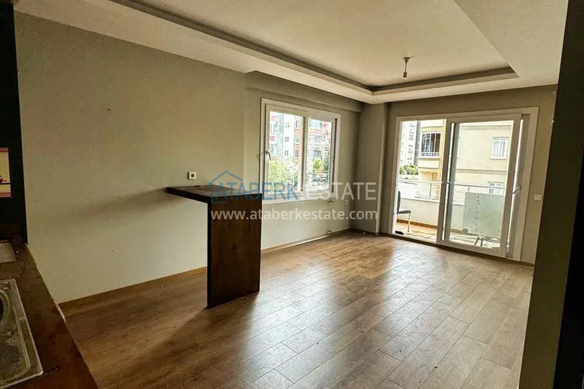 Приобрести Квартира 1+1 в малоэтажном жилом комплексе городского типа Мезитли-Мерсин 14 