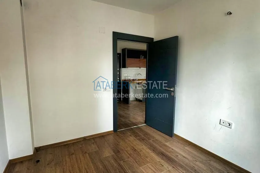 Приобрести Квартира 1+1 в малоэтажном жилом комплексе городского типа Мезитли-Мерсин 7 