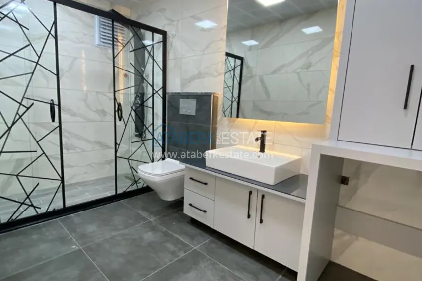 Приобрести Линейная четырехкомнатная квартира после ремонта в Аланьи, район Конаклы 9 