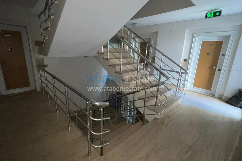 Пентхаус-дуплекс с мебелью и видом на море в районе Джикджилли, Алания 13