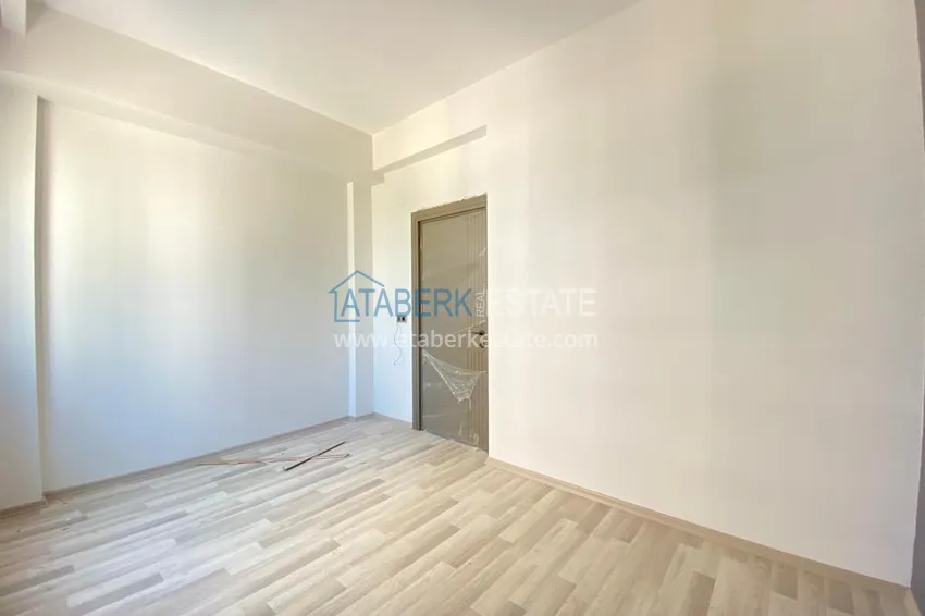 Приобрести Совершенно новая трехкомнатная квартира в Мезитли, Мерсин 14 