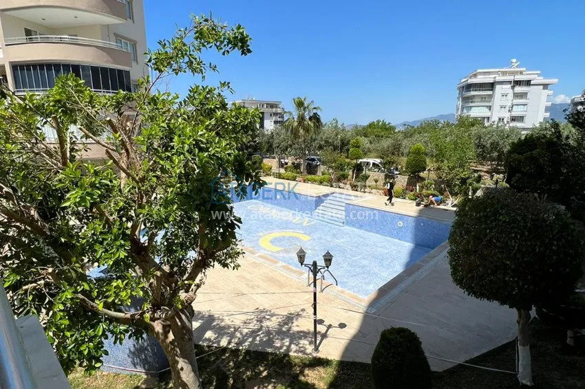 Приобрести Трехкомнатная квартира с мебелью в Алании, район Махмутлар 16 