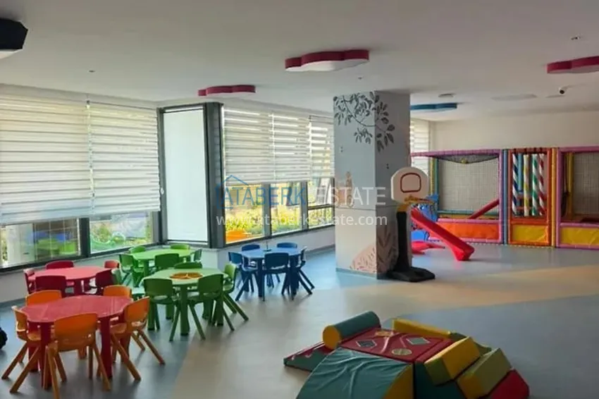 Квартира с чистовой отделкой на первой береговой линии - Алания, район Махмутлар 21 