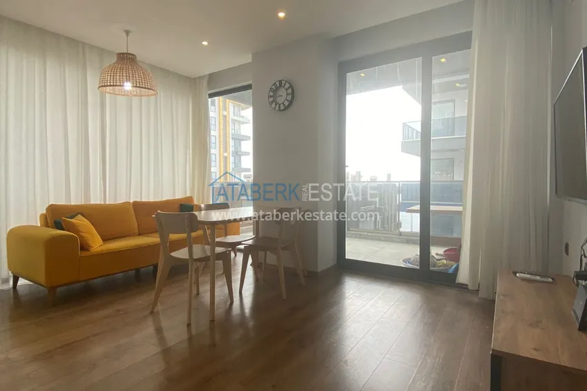 Приобрести Квартира под ключ с видом на море, первая береговая - Алания, район Махмутлар 1