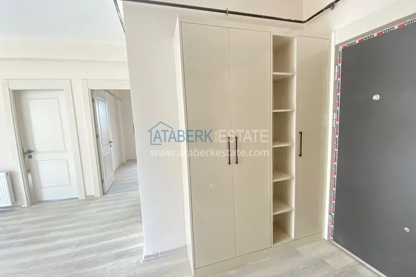 Приобрести Квартира с чистовой отделкой в 150 метров до моря - Мезитли Тедже, Мерсин 1 