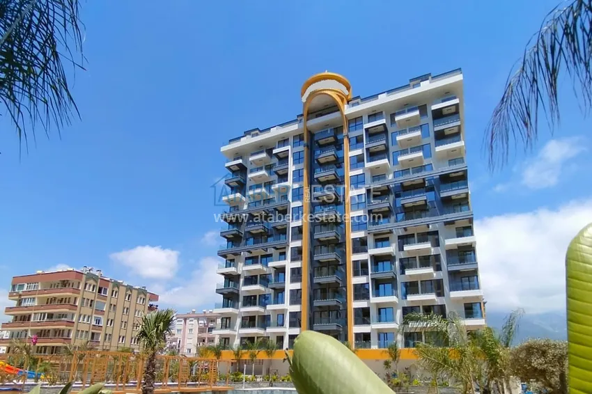 Квартира под ключ с видом на море на первой береговой линии, в Алании, район Махмутлар 1 