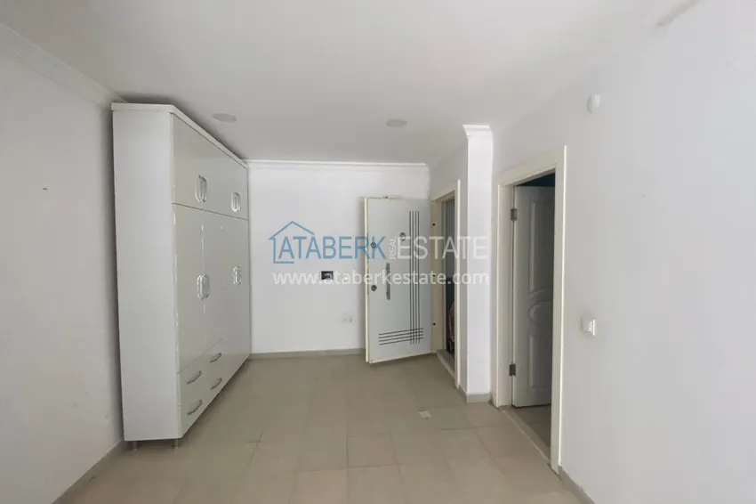 Приобрести Обратный дуплекс 3+1 с отдельной кухней в районе Джикджилли, Алания 1 