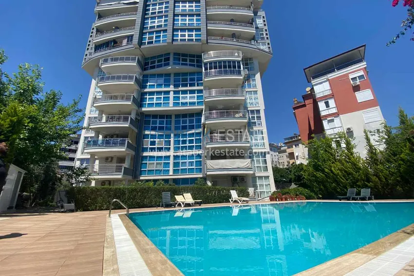 Обратный дуплекс 3+1 с отдельной кухней в районе Джикджилли, Алания 4 