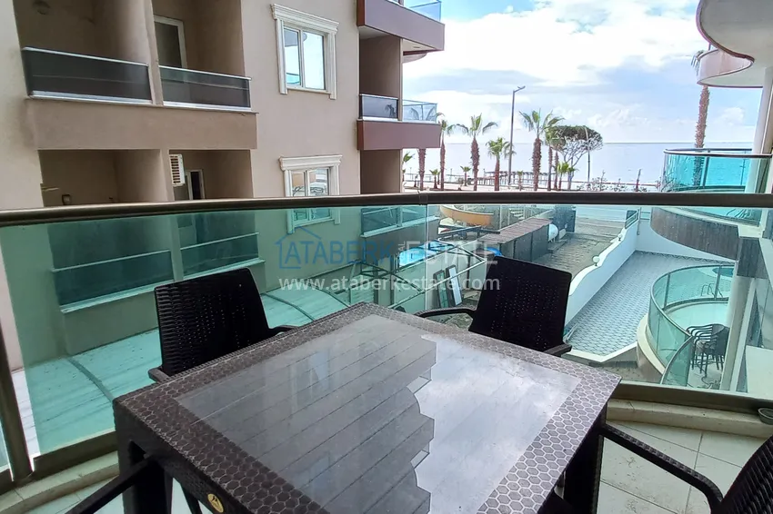 Приобрести Стильная квартира с видом на море в комплексе на первой береговой – район Оба, Алания 23 