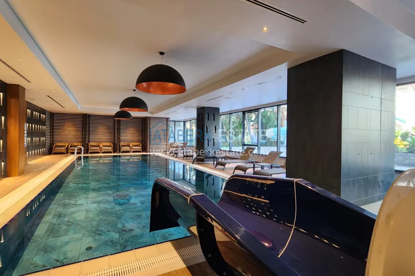 Квартира с чистовой отделкой на первой береговой линии - Алания, район Махмутлар 28 