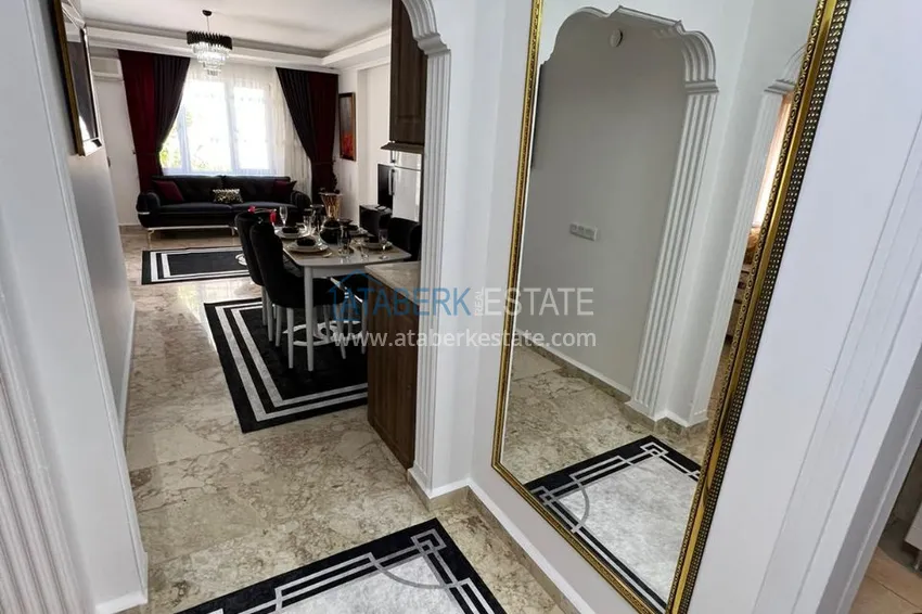 Приобрести Трехкомнатная квартира с мебелью в Алании, район Махмутлар 2 