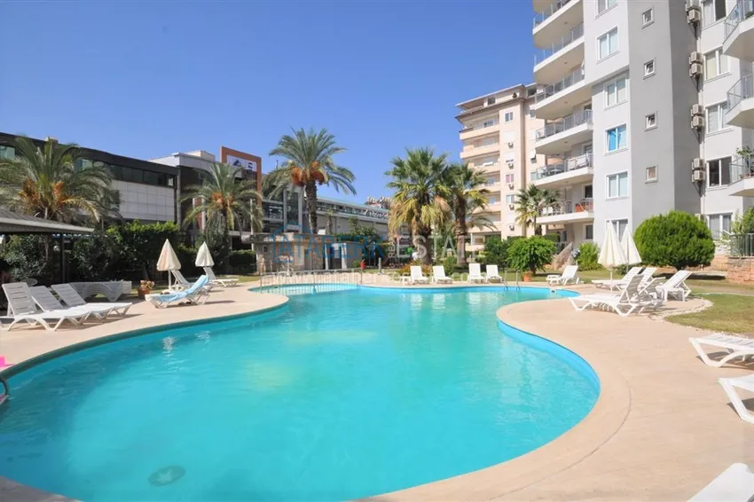 Пентхаус-дуплекс с мебелью и видом на море в районе Джикджилли, Алания 2