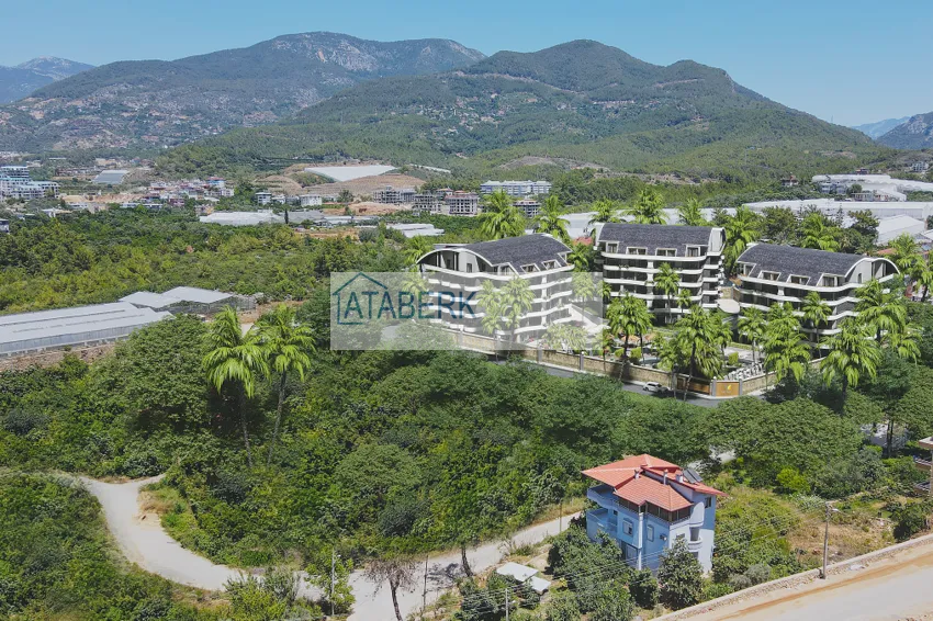 Престижный жилой комплекс на этапе строительства в районе Оба, Аланья 3