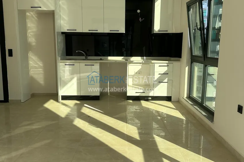 Приобрести Двухкомнатные квартиры с чистовой отделкой в Алании, район Махмутлар 3 