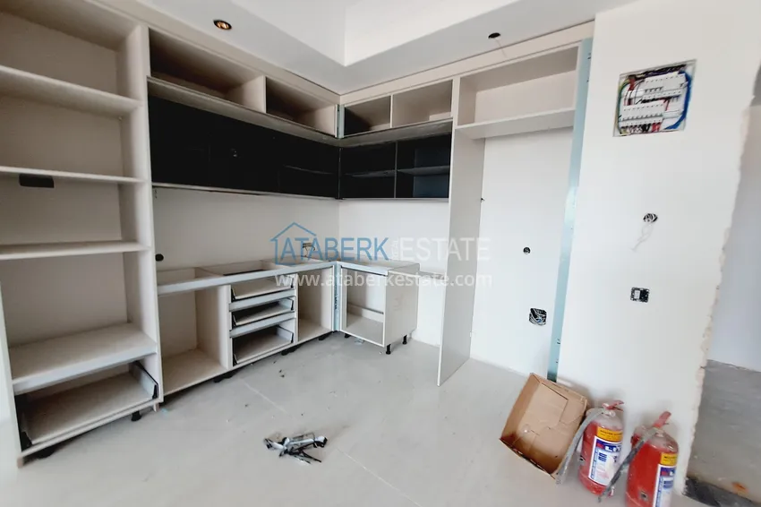 Приобрести Квартира у моря в пятизвёздочном комплекс-отеле - Алания, район Тюрклер 4 