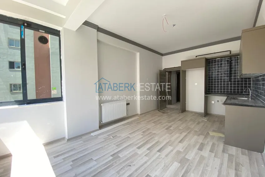 Приобрести Совершенно новая трехкомнатная квартира в Мезитли, Мерсин 5 