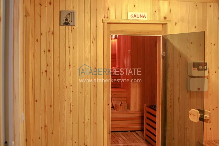 Великолепные террасные апартаменты с мебелью и видом на море в Алании, район Махмутлар 6 