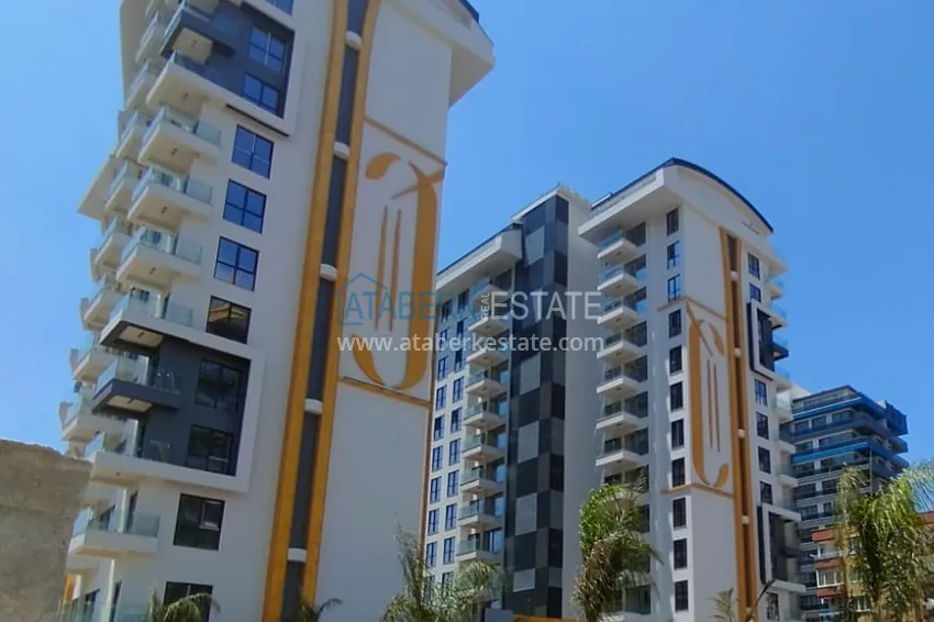 Квартира под ключ с видом на море на первой береговой линии, в Алании, район Махмутлар 6 