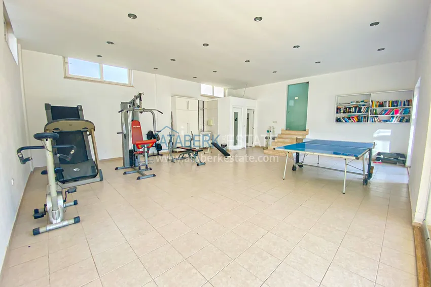 Превосходная квартира с дизайнерским ремонтом в районе Оба, Алания 8 