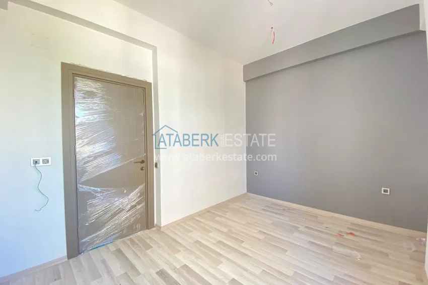 Приобрести Совершенно новая трехкомнатная квартира в Мезитли, Мерсин 8 