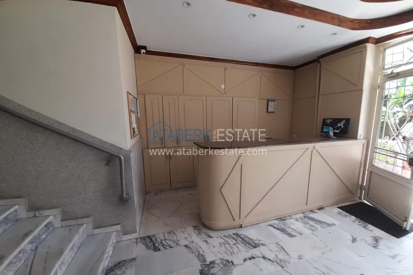 Квартира в центре Алании с мебелью в жилом комплексе 9 