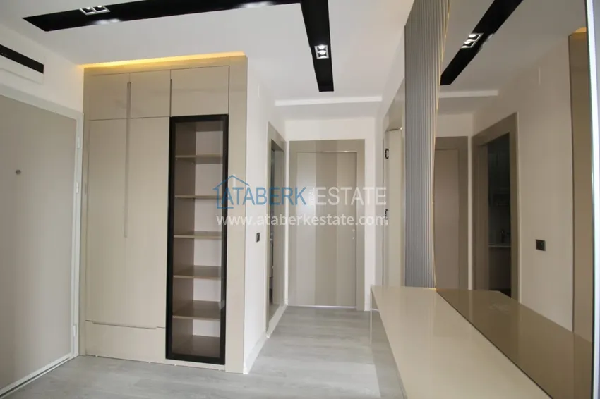 Приобрести Просторная трехкомнатная квартира в Мерсине – Мезитли, Давултепе 1