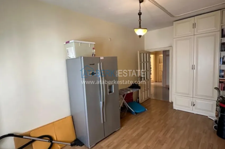 Приобрести Трехкомнатная квартира с мебелью в 300 метров от моря – Алания, район Оба 12 