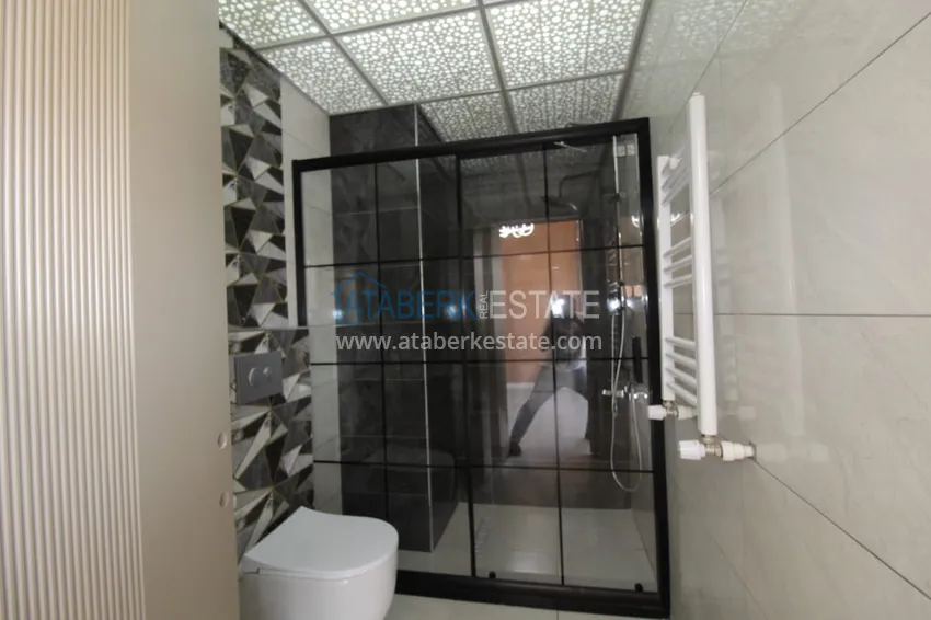 Приобрести Просторная трехкомнатная квартира в Мерсине – Мезитли, Давултепе 17