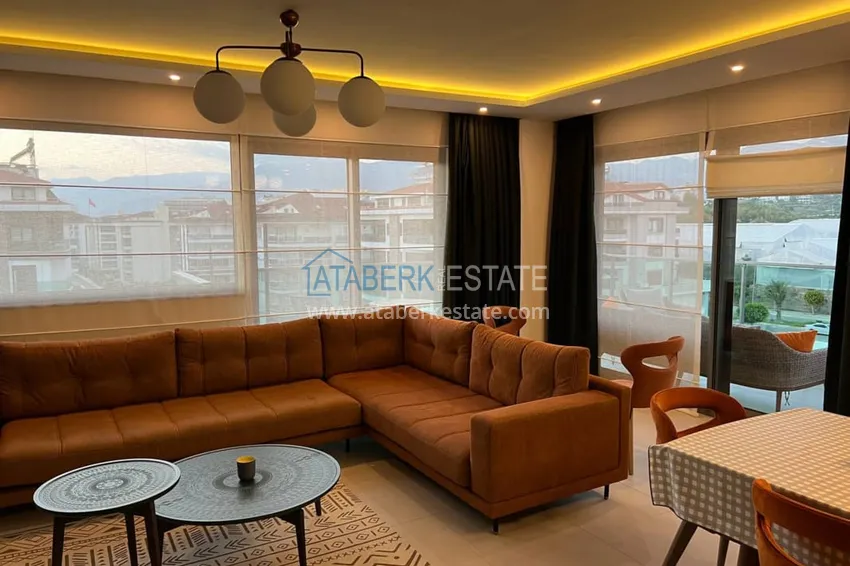 Приобрести Пентхаус-дуплекс с мебелью на первой береговой линии в районе Кестель 15