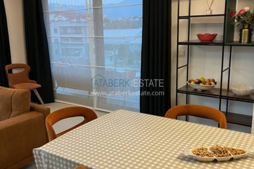 Приобрести Пентхаус-дуплекс с мебелью на первой береговой линии в районе Кестель 16