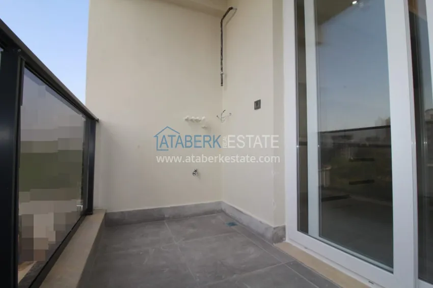 Приобрести Просторная трехкомнатная квартира в Мерсине – Мезитли, Давултепе 19