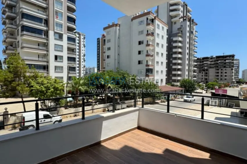 Приобрести Трехкомнатная квартира напрямую от собственника с огромной террасой – район Тедже, Мерсин 15 