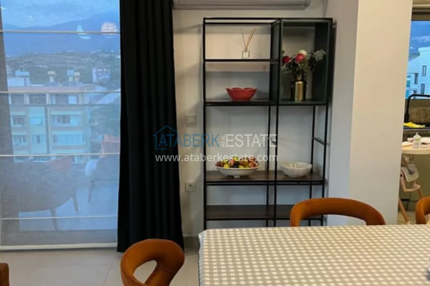 Приобрести Пентхаус-дуплекс с мебелью на первой береговой линии в районе Кестель 17