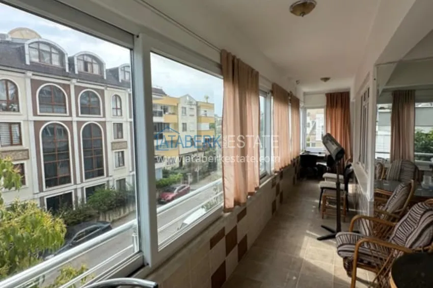 Приобрести Трехкомнатная квартира с мебелью в 300 метров от моря – Алания, район Оба 15 